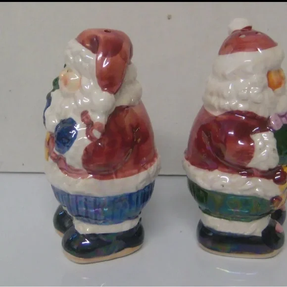 Vintage Colorful Christmas Lusterware Santa Claus Ceramic Salt & Pepper Shakers - Picture 5 of 7